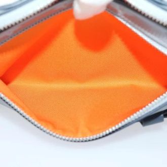 Louis Vuitton Pre-owned Clutches, female, Gray, Size: ONE SIZE Pre-owned Vintage Nylon Clutch Bag