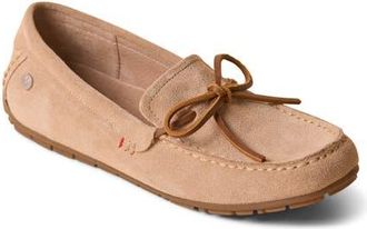 Minnetonka Moc Toe Driving Loafer in Sand at Nordstrom, Size 5.5