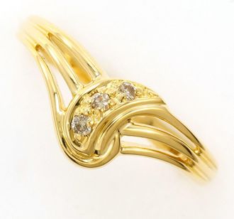 C&A Unbranded (18K) Band Ring (Pre-Owned)