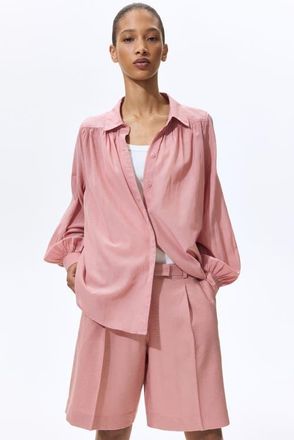 H&M Bermuda shorts in Dusty Pink at Nordstrom, Size 2