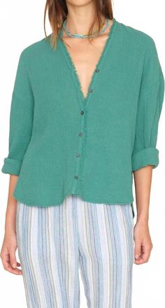 Xirena Reagan Button Down Shirt In Bottle Green
