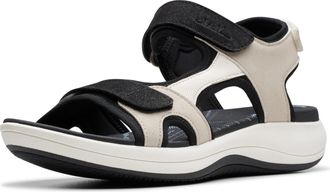 Clarks Womens Mira Bay Flat Sandal, Flint Textile, 6 UK Wide