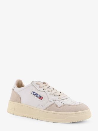 Autry Womens Sneakers Medalist Low White Leather Trainers