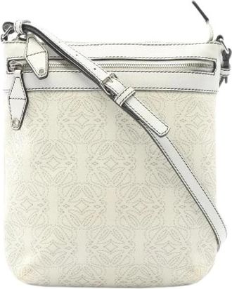 Loewe Pre-owned Anagram Gecoat Canvas Lederen Schoudertas - Dames - Vintage Schoudertas - Wit - ONE Size - Leer - Vintage