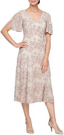 Alex Evenings Soutache Lace Cocktail Dress in Buff at Nordstrom Rack, Size 8