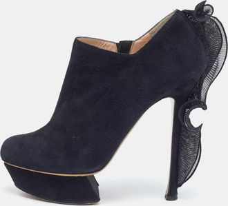 Nicholas Kirkwood Black Suede Ruffle Trimmed Platform Pumps