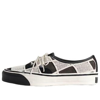 Vans Premium Authentic Checkerboard Black Egret White VN000Y0RFDB