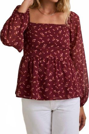 Gilli Floral Square Neck Ditsy Top In Burgundy