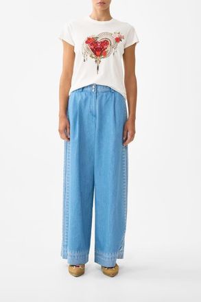 Camilla Slim Fit Round Neck T-Shirt - White in Ol&eacute; Ol&eacute; at Nordstrom, Size Xx-Large Au