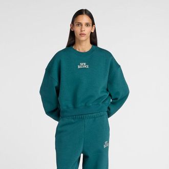 New Balance Womens Trackside Fleece Crew in Green Cotton Fleece, size X-Large