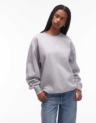 The North Face Essential - Felpa oversize grigio chiaro con logo