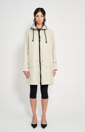 Stutterheim Mosebacke Patch Matte Raincoat in Pelican at Nordstrom, Size X-Small