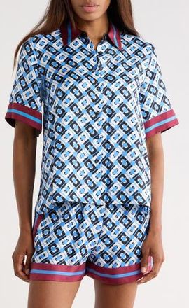 Diane Von F&uuml;rstenberg Alexa Short Sleeve Silk Button-Up Shirt in Cane Link Blue at Nordstrom Rack, Size X-Small