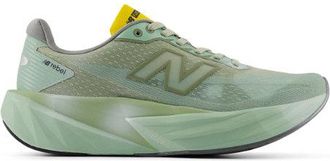 New Balance Womens FuelCell Rebel v5 in Green/Orange Synthetic, size 5.5 Narrow