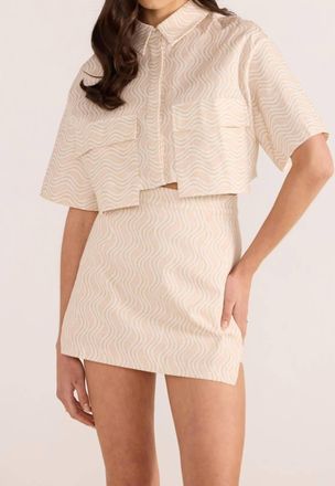 Minkpink Bonnie Pocket Crop Shirt In Beige