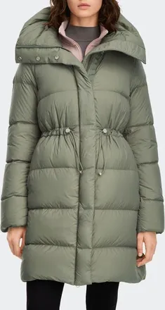 Canada Goose Montgomery Tonal Label 750 Fill Power Down Coat in Sagebrush at Nordstrom, Size X-Small