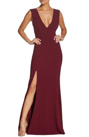 Dress The Population Sandra Plunge Crepe Trumpet Gown in Burgundy at Nordstrom Rack, Size Xx-Large