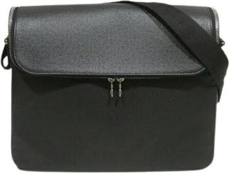 Louis Vuitton Pre-owned Cross Body Bags, male, Black, Size: ONE SIZE Pre-owned Taiga Shoulder Bag