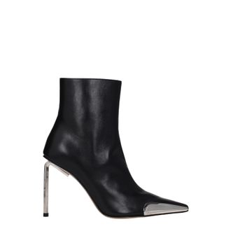 OFF-WHITE 'Tonal spring' ankle boots オフホワイト ブーツ Off-white Tonal Spring Ankle Boots from $432.00 - on Stylight