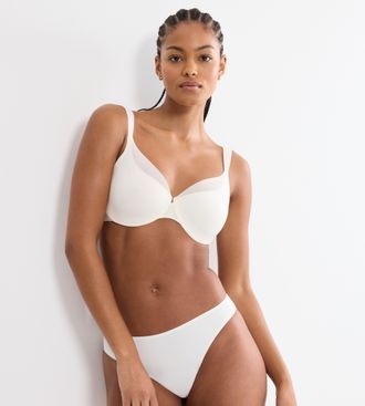 Triumph Minimizer-BH TRIUMPH Body Make-Up Illusion Curve, Damen, Gr. 70, Cup G, ecru wei&szlig;, Microtouch, Obermaterial: 81% Polyamid, 19% Elasthan, Basic, BHs Mi