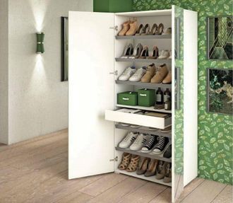 Dmora Zapatero Dminiat, Mueble Recibidor Multiusos Con Puerta De Espejo, Zapatero Moderno Con 6 Baldas, 100% Made In Italy, 72x37h195 Cm, Blanco Y Cemento -