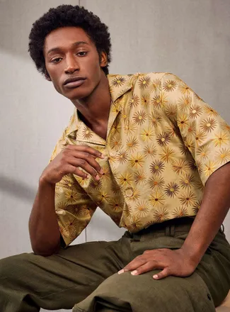 &Eacute;cole de Pens&eacute;e Mens Embroidered suns pure silk cabana shirt