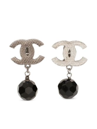Chanel 2013 Swing oorclips met CC-logo - Zilver