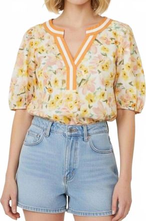 Staccato Quimby Top In Yellow