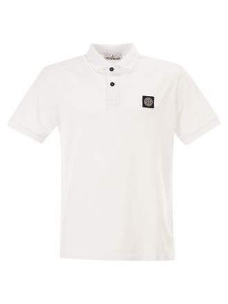 Stone Island Polo de manga corta de corte est&aacute;ndar con parche de br&uacute;jula de Stone Island