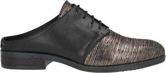 Le Boh&eacute;mien FOOTWEAR - Mules & Clogs sur YOOX.COM