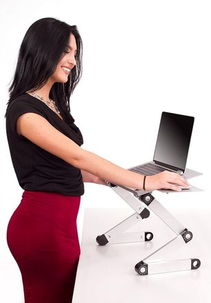 OEM Soporte Para Port&aacute;til Ajustable En Altura, Plegable, Fabricado En Aluminio, Con Sistema De Refrigeraci&oacute;n, Apto Para Escritorios Y Camas, Color Plata
