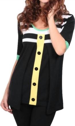 Angel Button-Accent Citrus Twist Top In Black/green