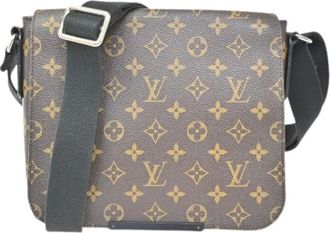 Louis Vuitton Pre-owned Cross Body Bags, male, Brown, Size: ONE SIZE Pre-owned District messenger bag