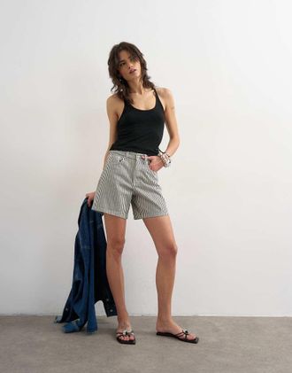 Topshop Editor - Pantaloncini in denim &eacute;cru a righe-Blu