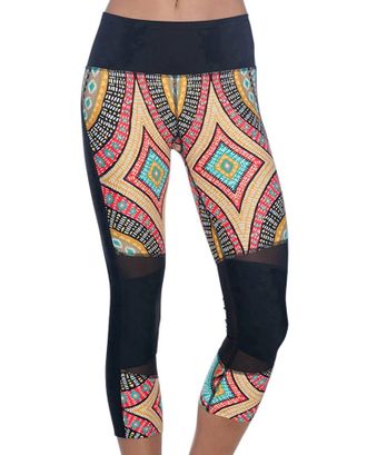 Body Glove Cobra Capri Leggings In Culture