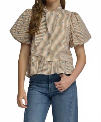 Entro Natalie Puff Sleeves Top In Camel