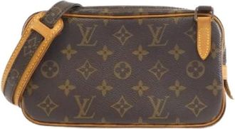 Louis Vuitton Pre-owned Cross Body Bags, female, Brown, Size: ONE SIZE Pre-owned Canvas Cross Body Bag