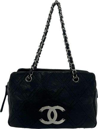 Chanel Black Leather Shoulder Bag Tote Bag (Pre-Owned)
