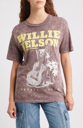Daydreamer Willie Nelson Red Headed Stranger Cotton Graphic T-Shirt in Brown Stone Acid at Nordstrom, Size X-Small