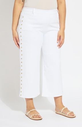 Lyss&eacute; Willa Scallop Studded Crop Jeans in White at Nordstrom, Size 3 X