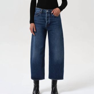 A Gold E Arc Jean In Shortwave