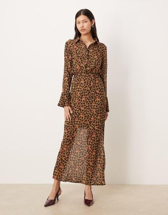 Never Fully Dressed Mia - Vestito camicia con stampa leopardata con ciliegie e gonna al polpaccio-Multicolore
