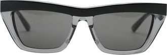 Bottega Veneta Cat-eye Zonnebril - Dames - Zonnebrillen - Zwart - ONE Size - Accessoires