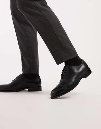 Asos Scarpe Oxford a punta in pelle nera-Nero