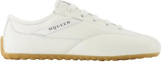 Alexander McQueen Alexander McQueen, Sneakers, female, White, Size: 5 US Boxe Sneaker