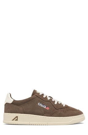 Autry Medalist Low Sneaker in Cigar at Nordstrom, Size 13Us