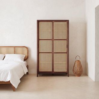 Maisons du monde Armario de 2 puertas correderas de acacia y rat&aacute;n 100 cm