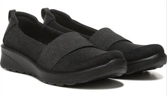 Bzees Womens Gracie Shoes In Black/black