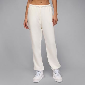 Nike Jordan Womens Jordan Brooklyn Fleece Pants in White | IM7940-133