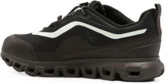 On Sneakers - Black